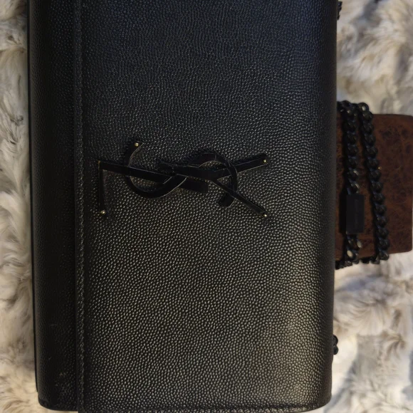 Yves Saint Laurent Black Leather Shoulder Bag - Picture 5 of 9
